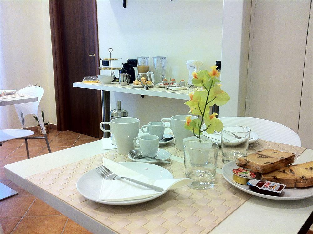 Il Corso Comfort Rooms Рим Екстериор снимка